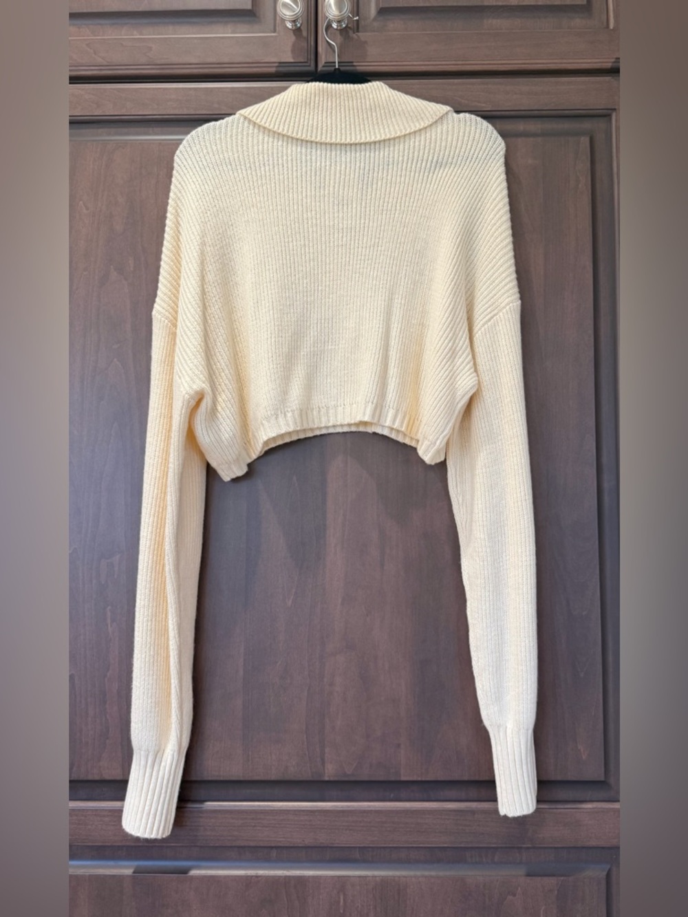 NWT WeWoreWhat Danielle Bernstein Polo Cropped Sweater - Cream - XL - Picture 2 of 5